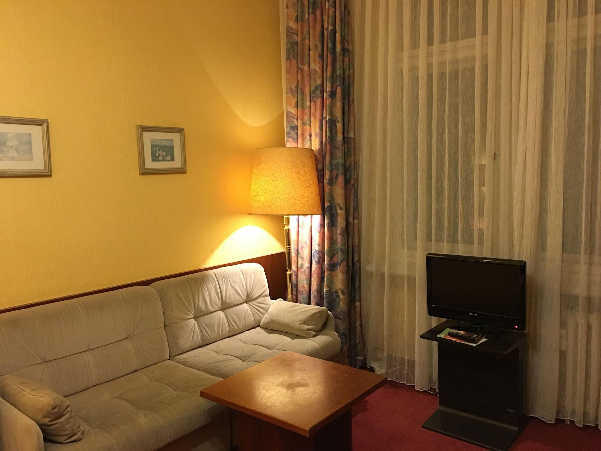 Kurfuerst Am Kurfuerstendamm Berlin Exteriör bild