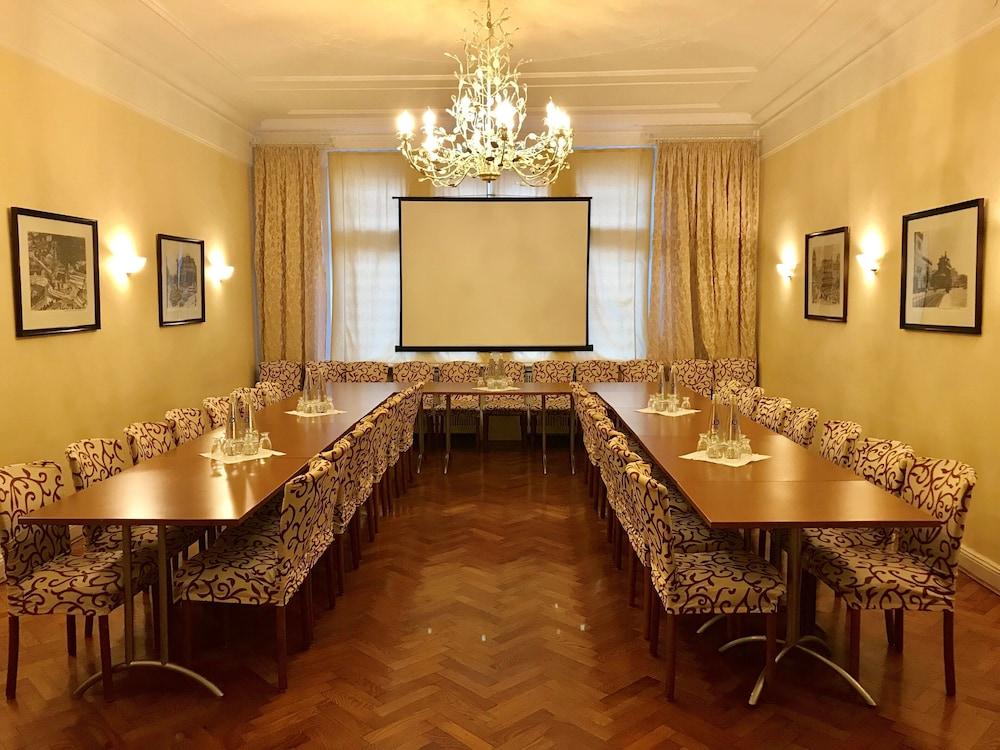 Kurfuerst Am Kurfuerstendamm Berlin Exteriör bild