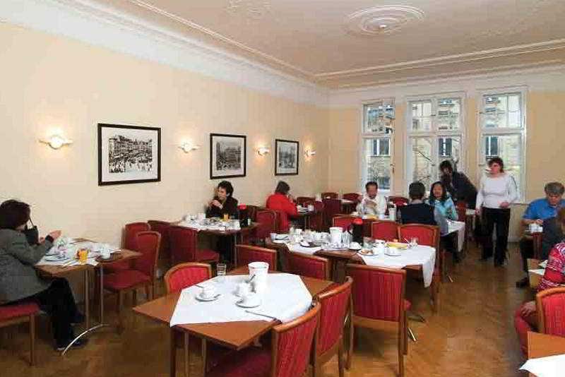 Kurfuerst Am Kurfuerstendamm Berlin Exteriör bild